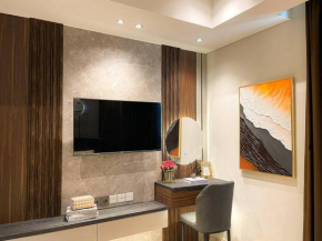 Luxurious La Luna at Gold Coast Sea View